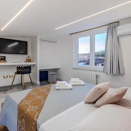 Maison 31 -luxury